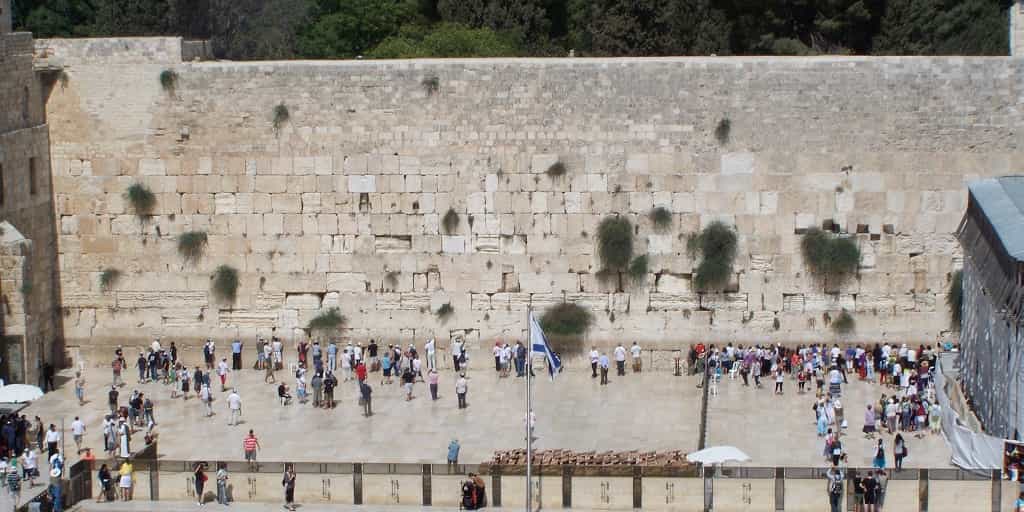Kotel-From-high-up Hot and Now Tours in Israel 