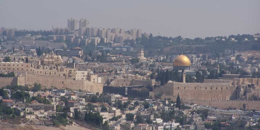 Outlook-to-Jerusalem.1 Must Know Tips for a trip in Israel 