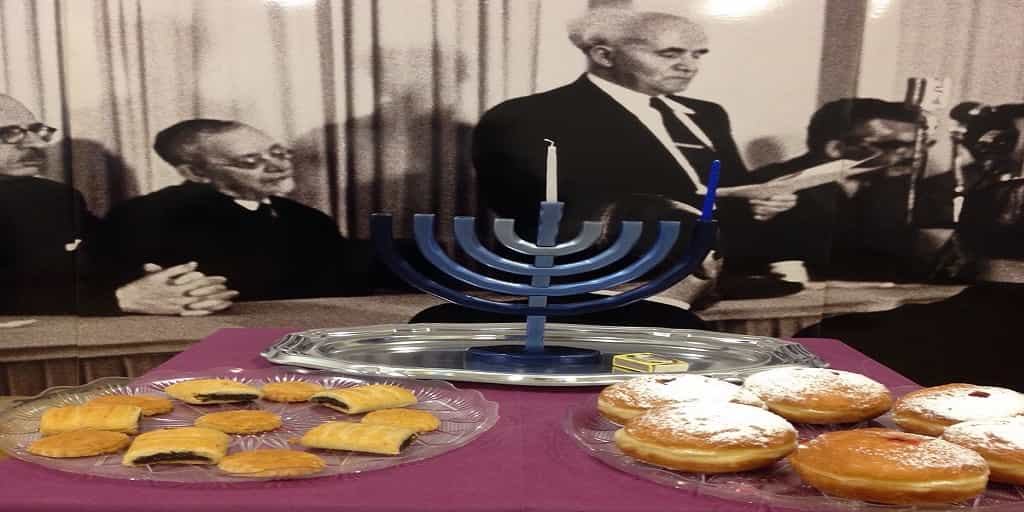 Hanukkah A Mitzvah A Day Campaign 