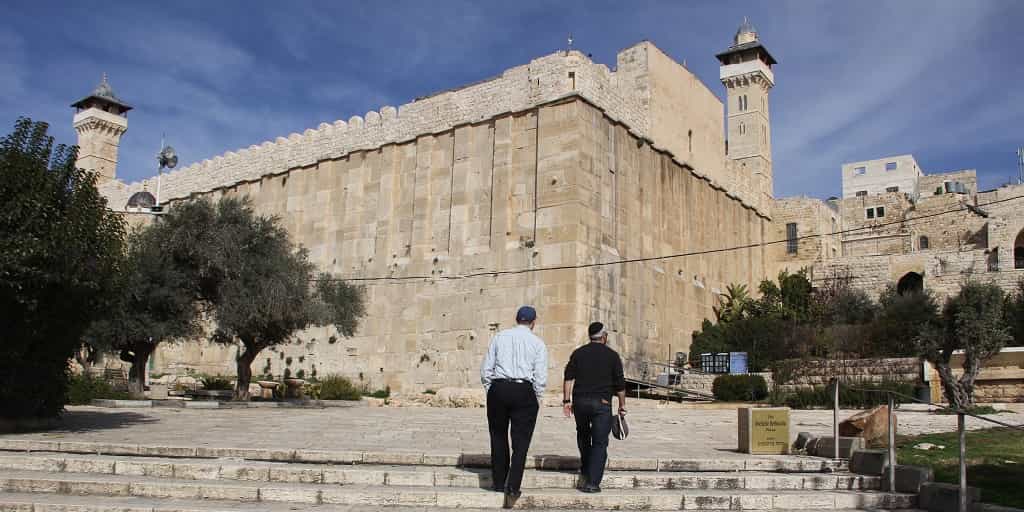 cave-of-the-patriarchs What can we learn from the City of Hebron? 